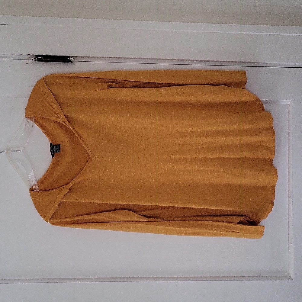 Rue21 Gold Hooded Ling Sleeve Shirt